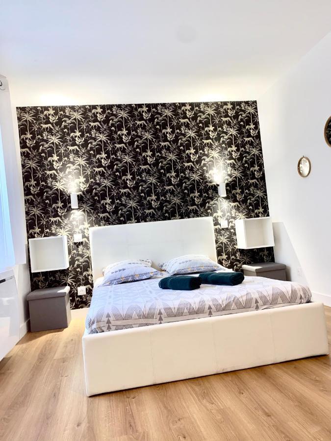 Superbe Appt Avec Cour Et Parking Gratuit A 5Min De La Cite Medievale Carcasona Exterior foto